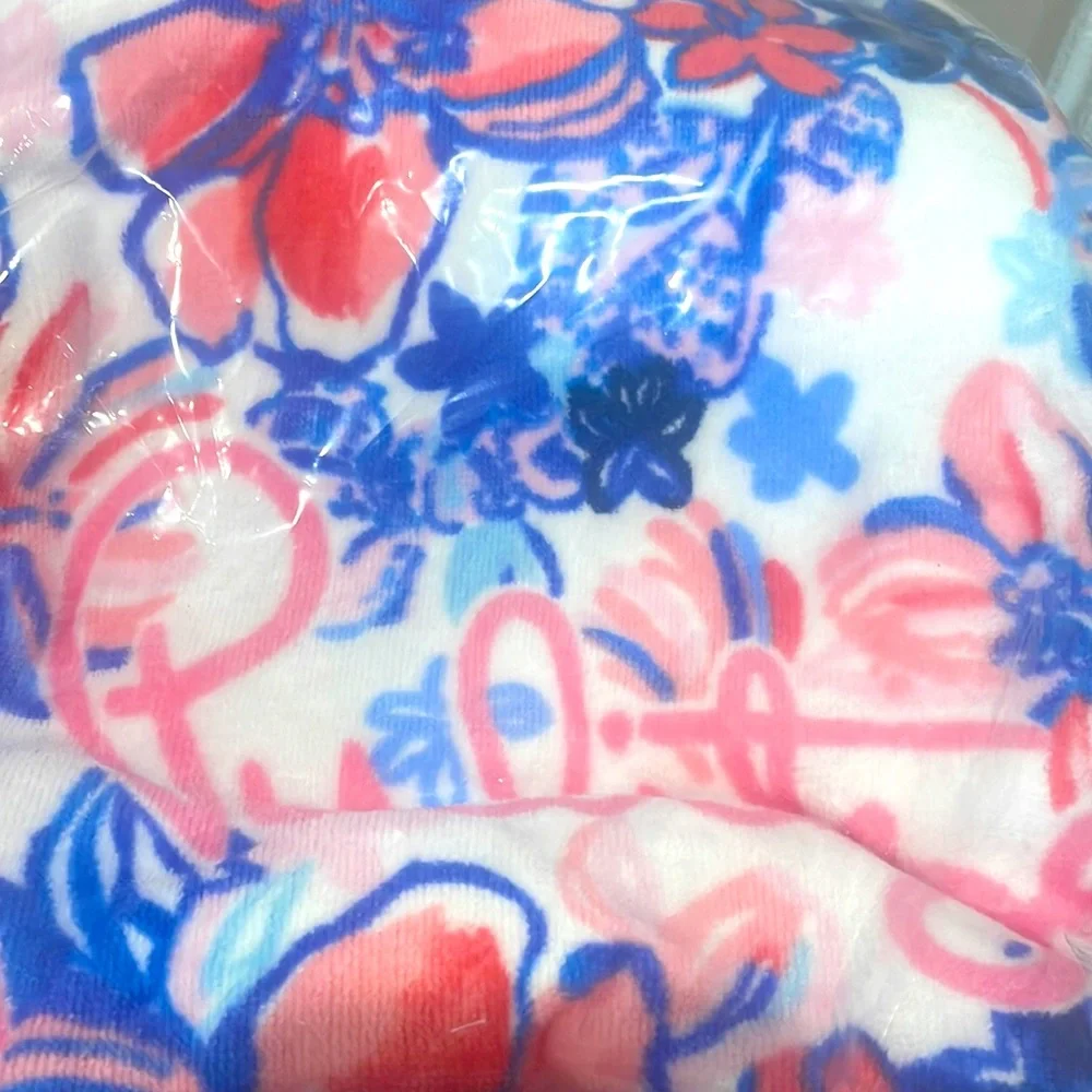 Lilly Pulitzer Resort White Party Like A Lobstah Beach Towel